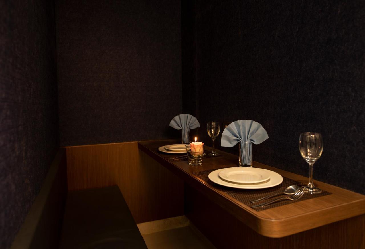 Morvee Hotels Durgapur Buitenkant foto