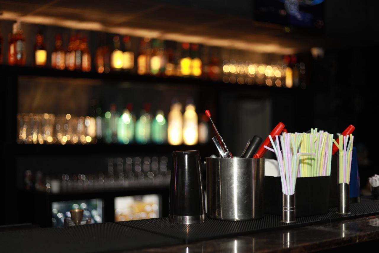 Morvee Hotels Durgapur Buitenkant foto
