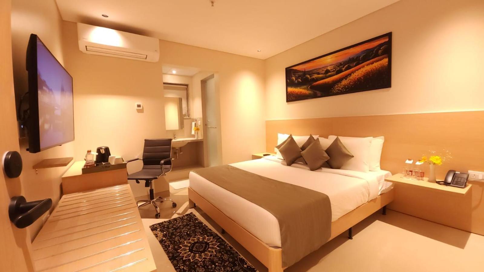 Morvee Hotels Durgapur Buitenkant foto