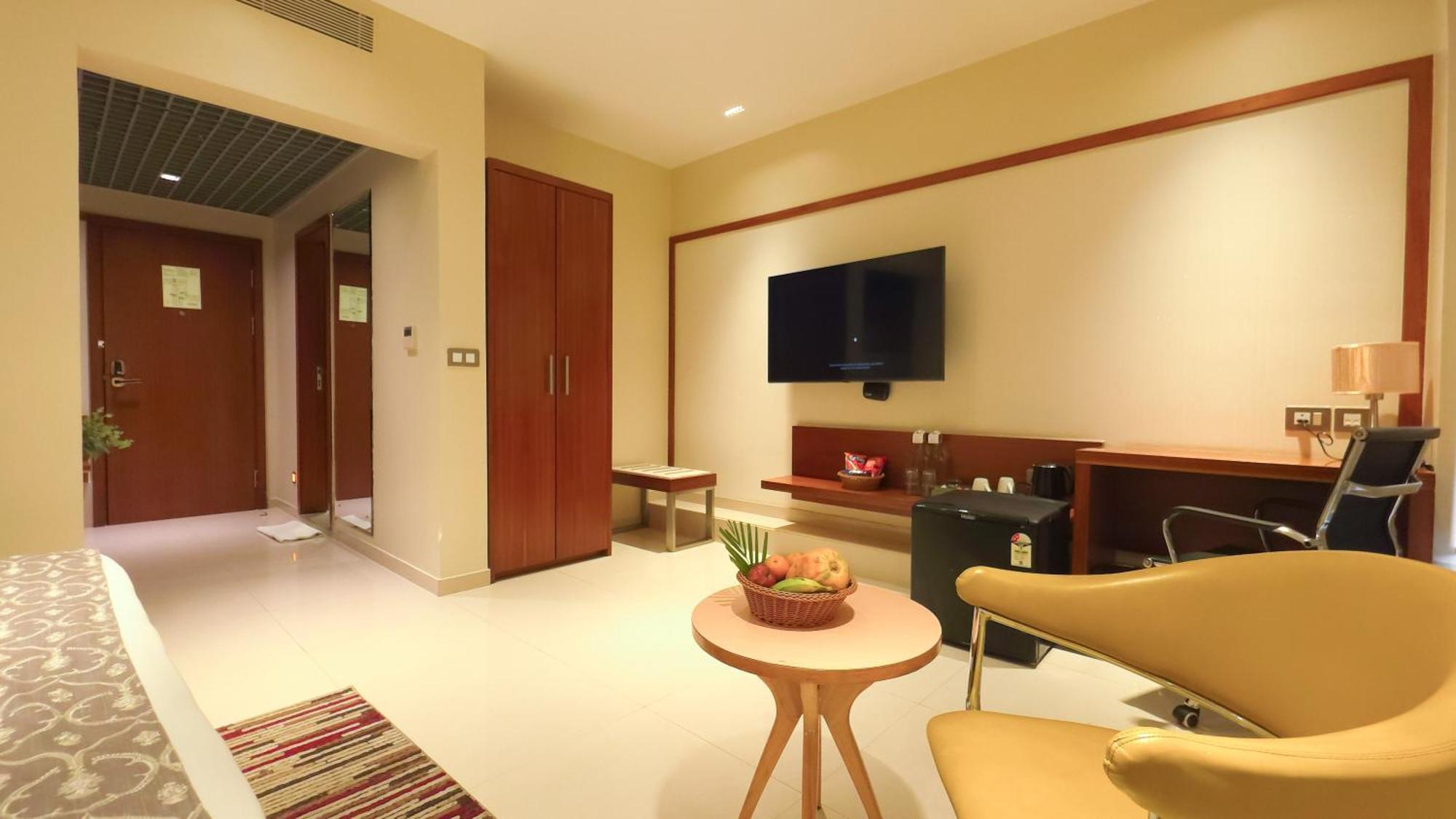 Morvee Hotels Durgapur Buitenkant foto