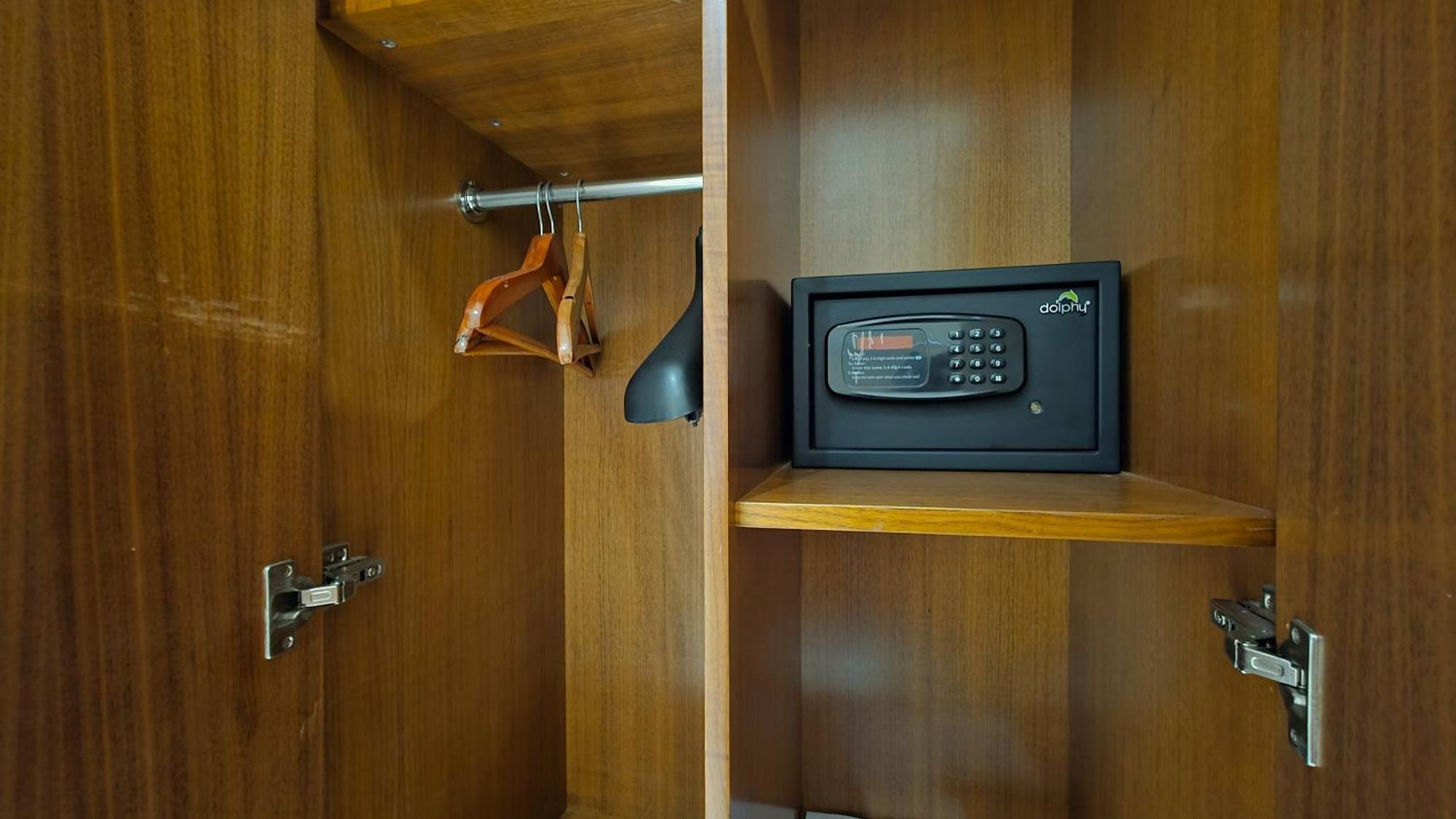 Morvee Hotels Durgapur Buitenkant foto