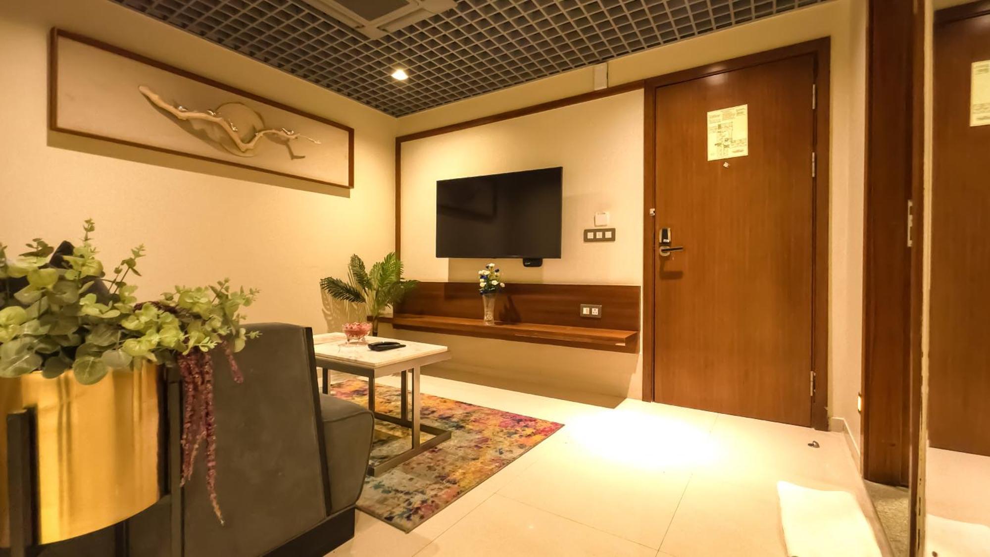 Morvee Hotels Durgapur Buitenkant foto