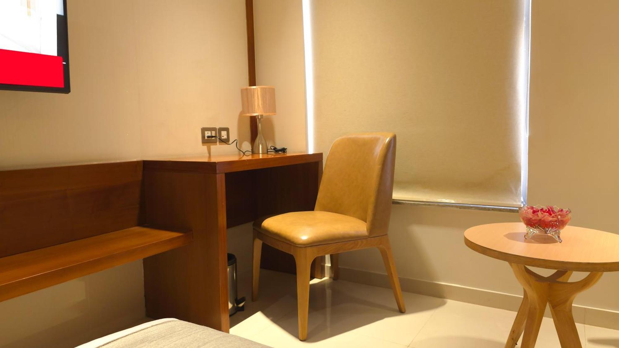 Morvee Hotels Durgapur Buitenkant foto
